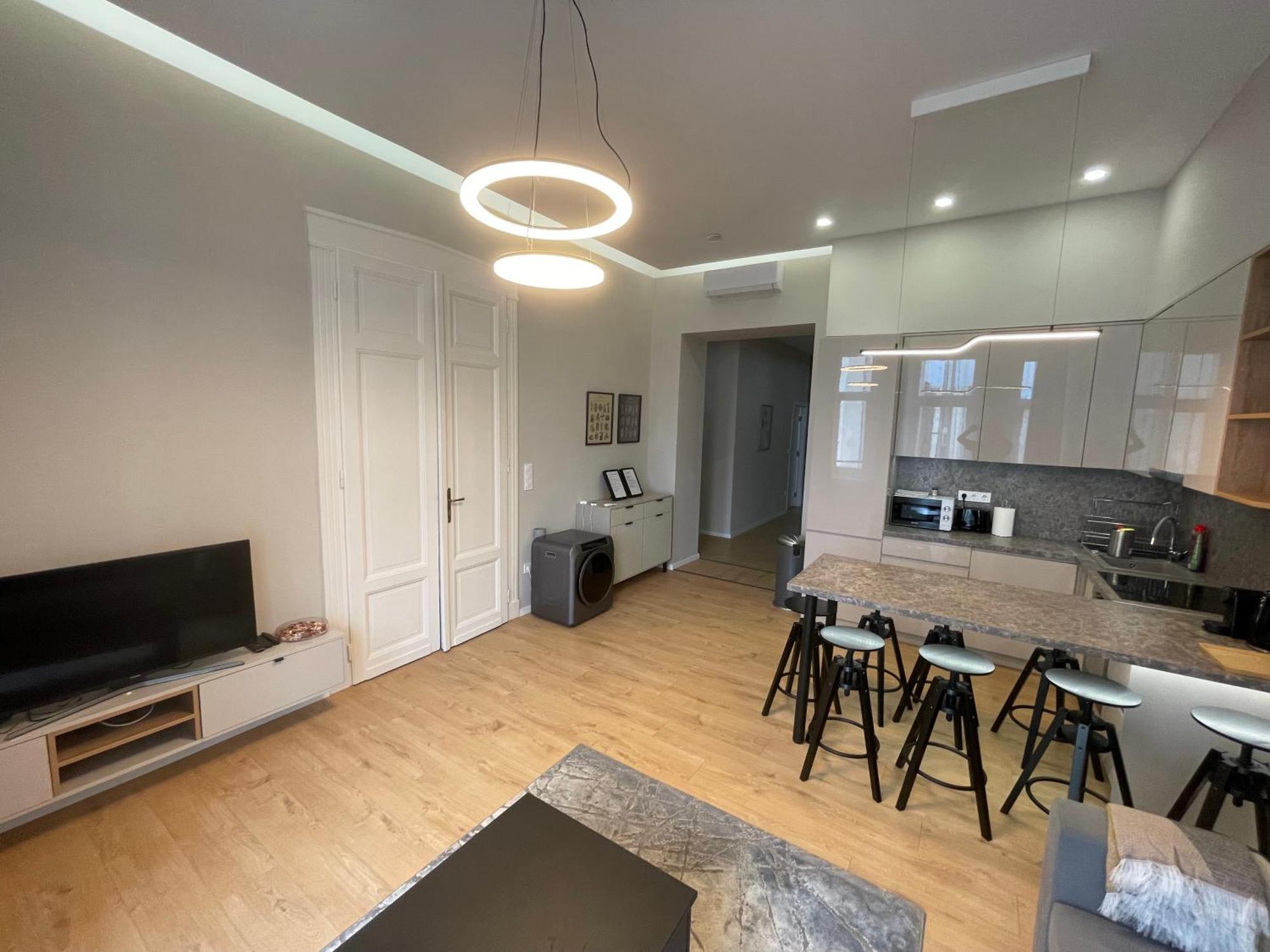 בודפשט City Center 4! Modern And Cozy 3Br In City Center! מראה חיצוני תמונה